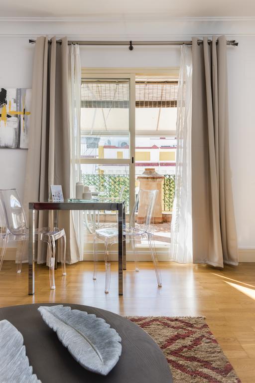 Genteel Home Vinuesa Siviglia Esterno foto